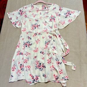 Rewind Cream With Floral Wrap Sundress